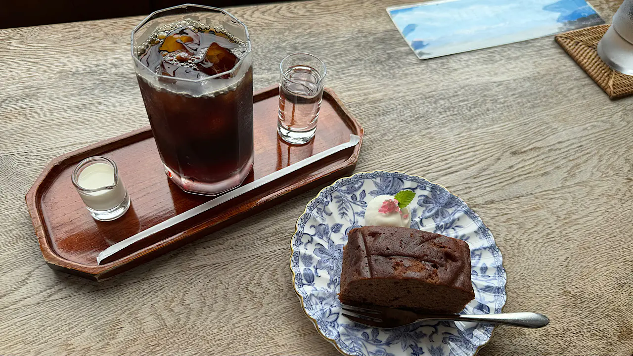 チョコレートブランデーケーキ　450円