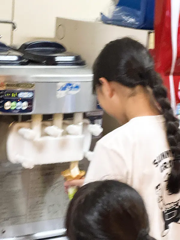 しぃ
ソフトクリームを作るのが、難しかったです。