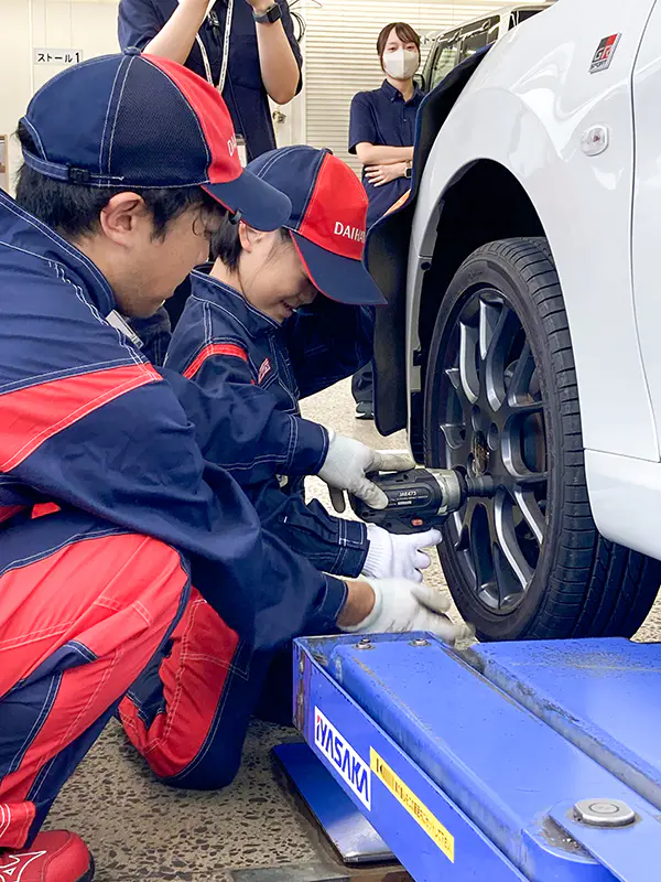 なな
タイヤをつけたり外したりすることが楽しかった！車について詳しくなったから良かった！