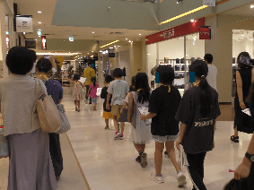 モモンガ
ぼうはんカメラをうごかすのがむずかしかったけど楽しかったです。
