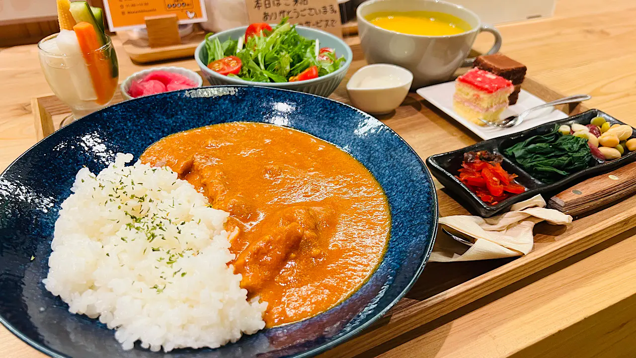 バターチキン専門のカレー店！カレーマニアも家族連れも満足な富山