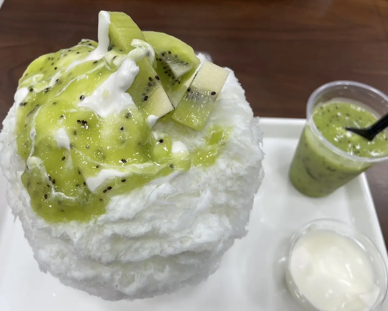 キウイ フロマージュクリーム