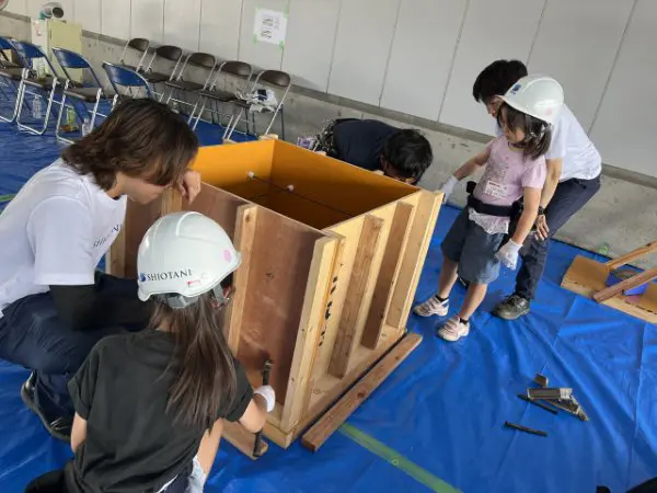 よしか
おにいさんたちがやさしくて、やりやすかったしおねえさんたちもやさしかったから、たのしくできました。工作なども出来て盛りだくさんでした。建築の仕事は、こんなことをするんだなとわかりました。次のジョブキッズもまちづくりのしごとをやりたいです！