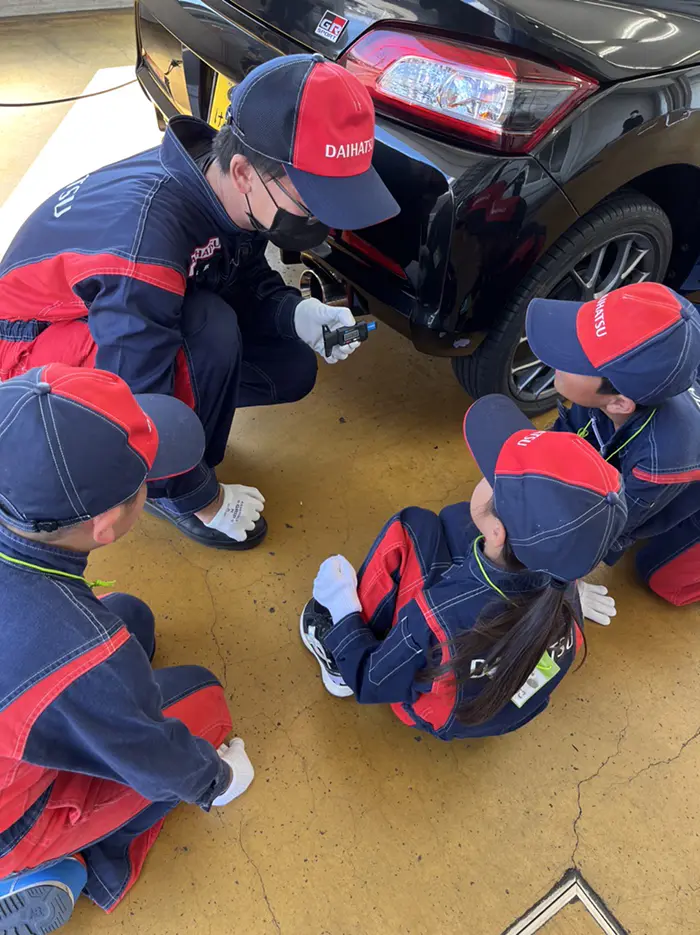 ミッティ
タイヤこうかんがむずかしかったけど、とっても楽しかった。