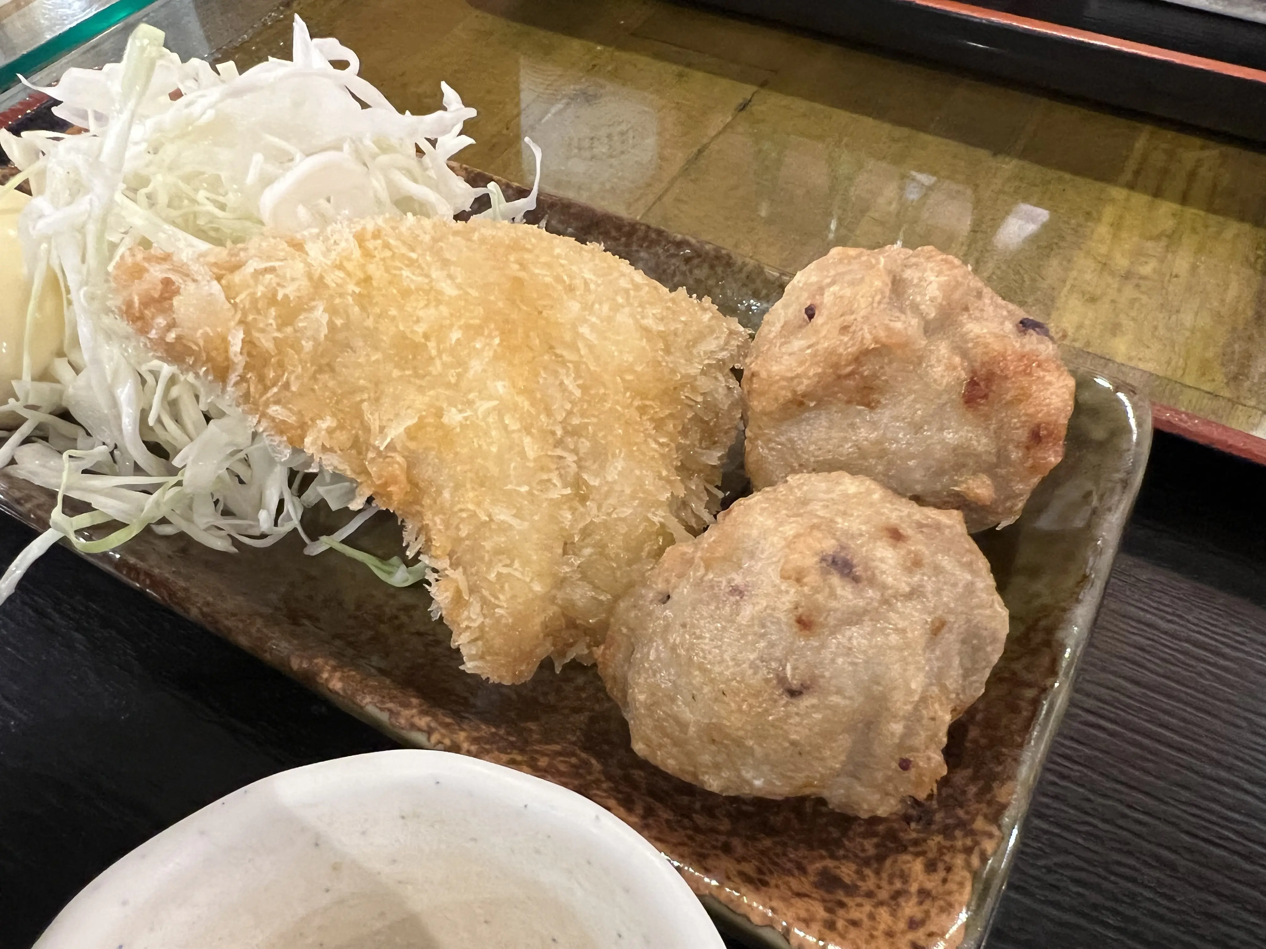 Aランチのフライとすり身揚げ
