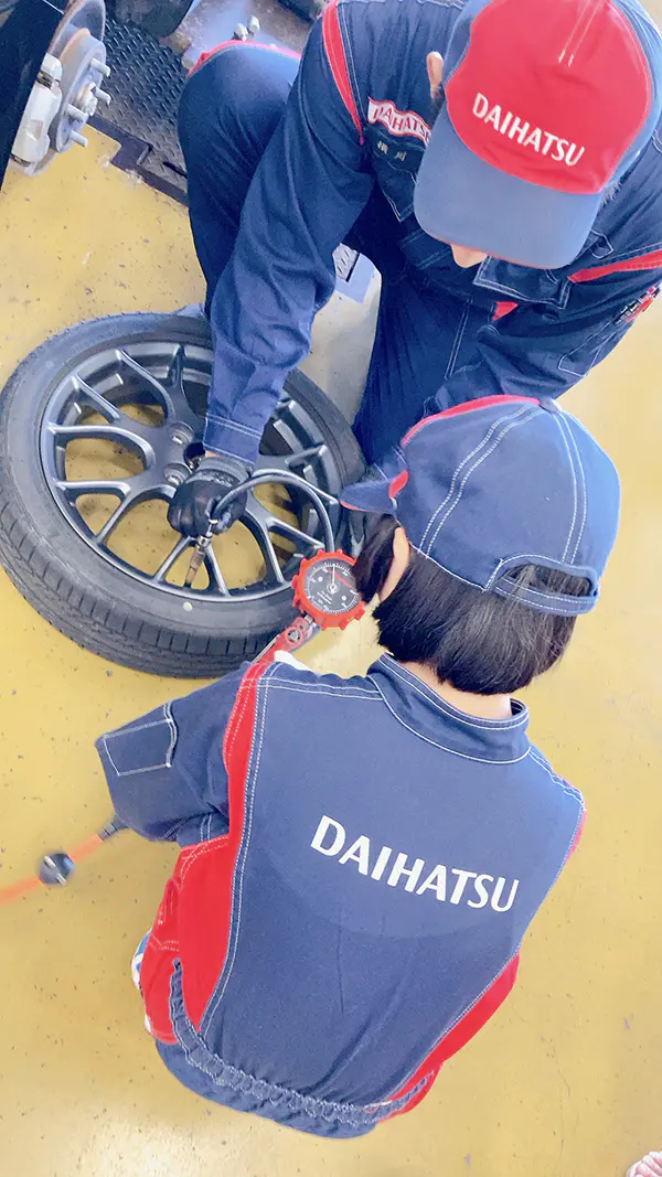 あず
いろんな工具を使って車の点検をして楽しかったです！