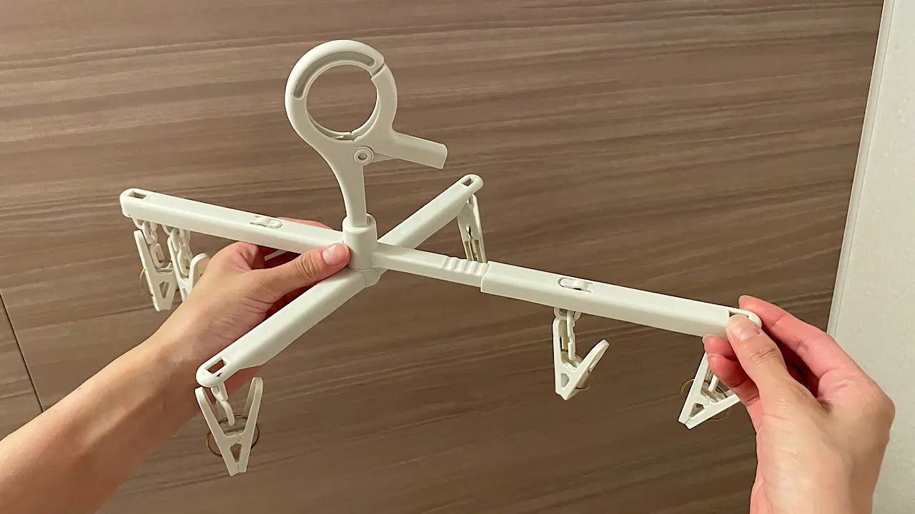 3COINS】梅雨の準備できてる？ 雨でも洗濯が快適なスリコのハンガー