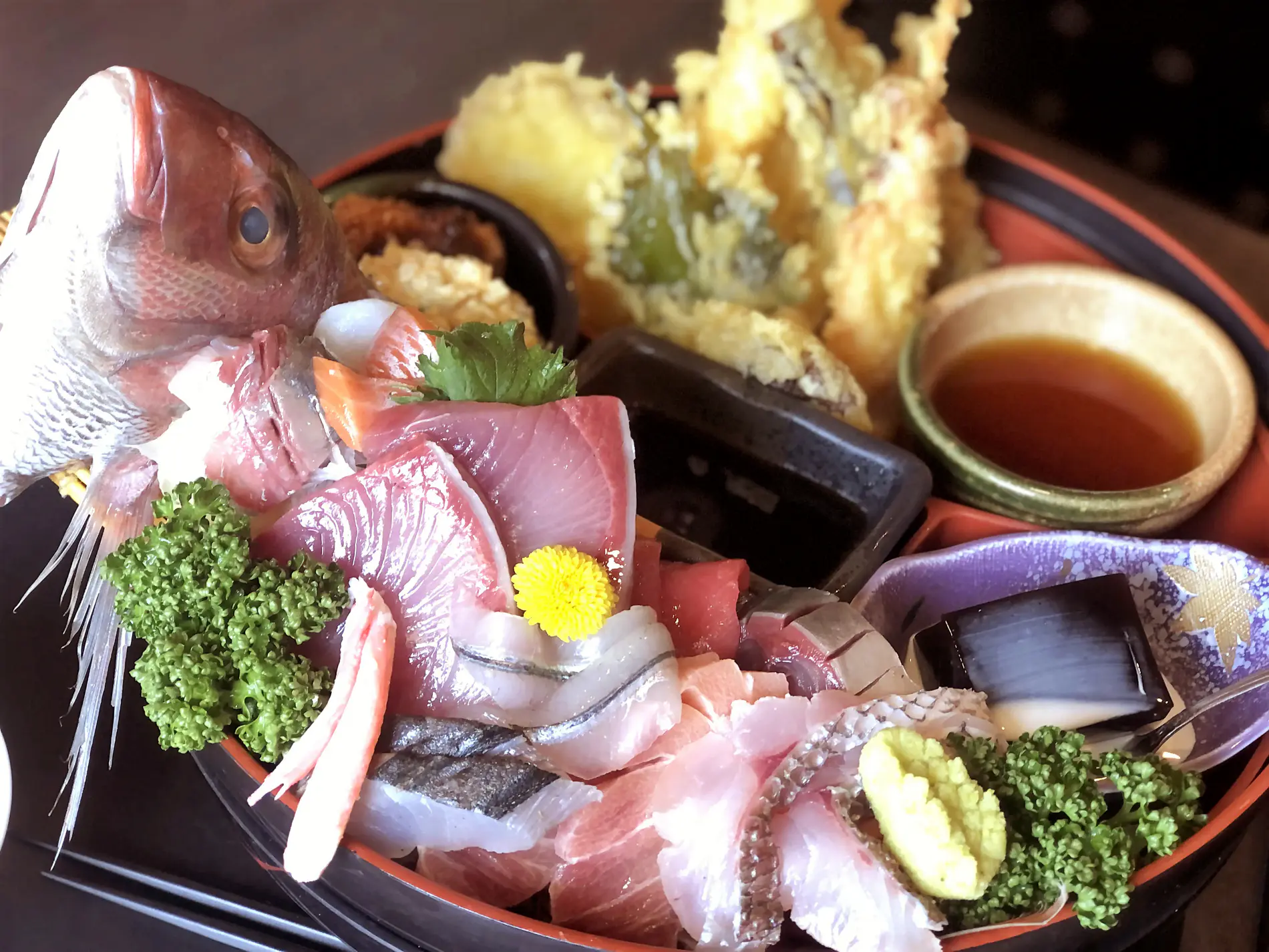 もてなし御膳 1800円（税込）