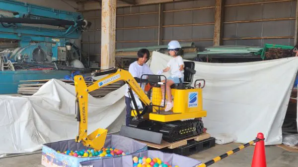 ウサミ
重機に乗って操作するのが楽しかったです。