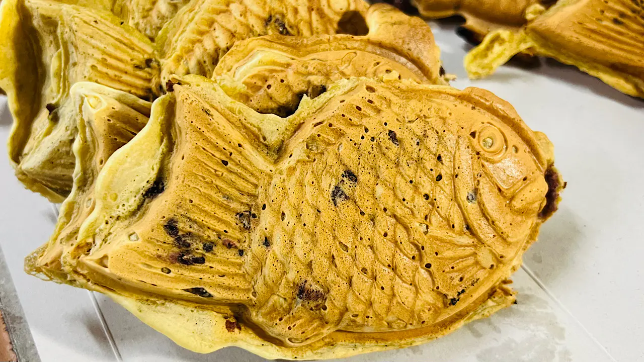 創業の味を守り続けて半世紀【たい焼・たこ焼 山長さかい】だしが効い