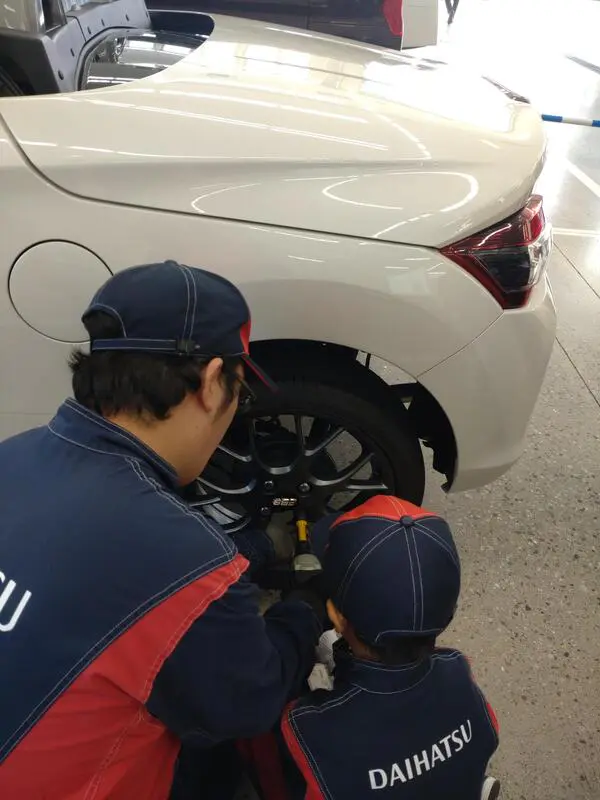 まも
タイヤ交換が楽しかったです