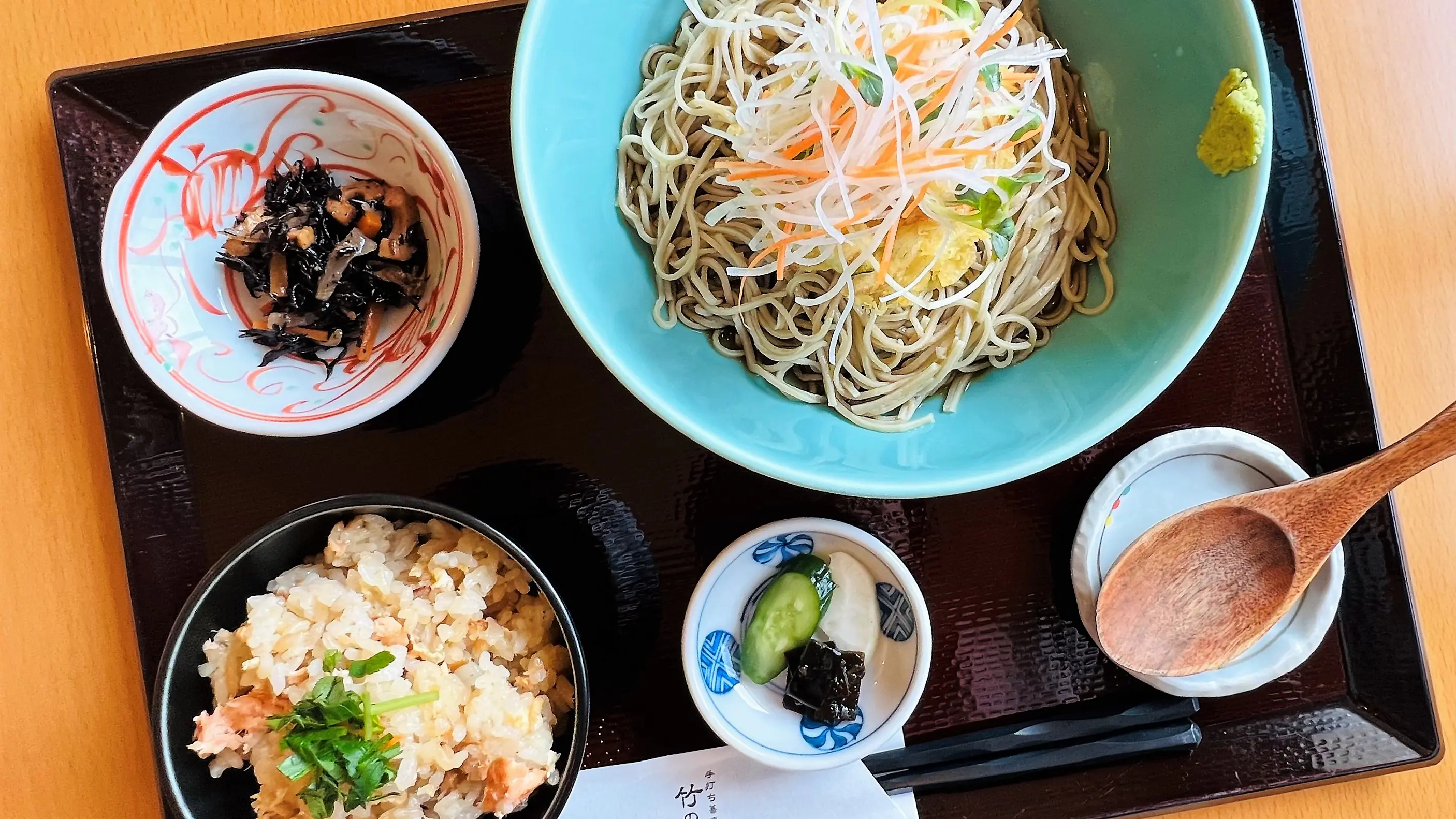 高岡古城公園・高岡市美術館近くの落ち着いた手打ちそば店【手打ち蕎麦