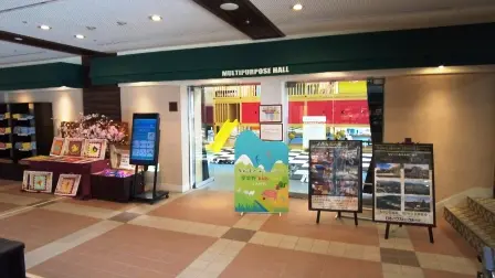 キッズランド入り口（ロビー右手）
