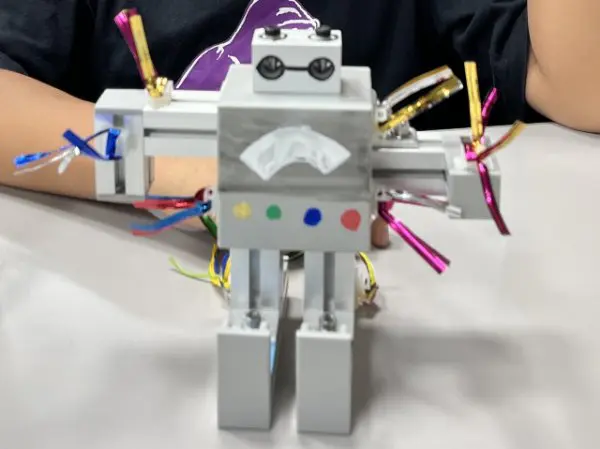 ひーすけ
ロボット作りが楽しかった！