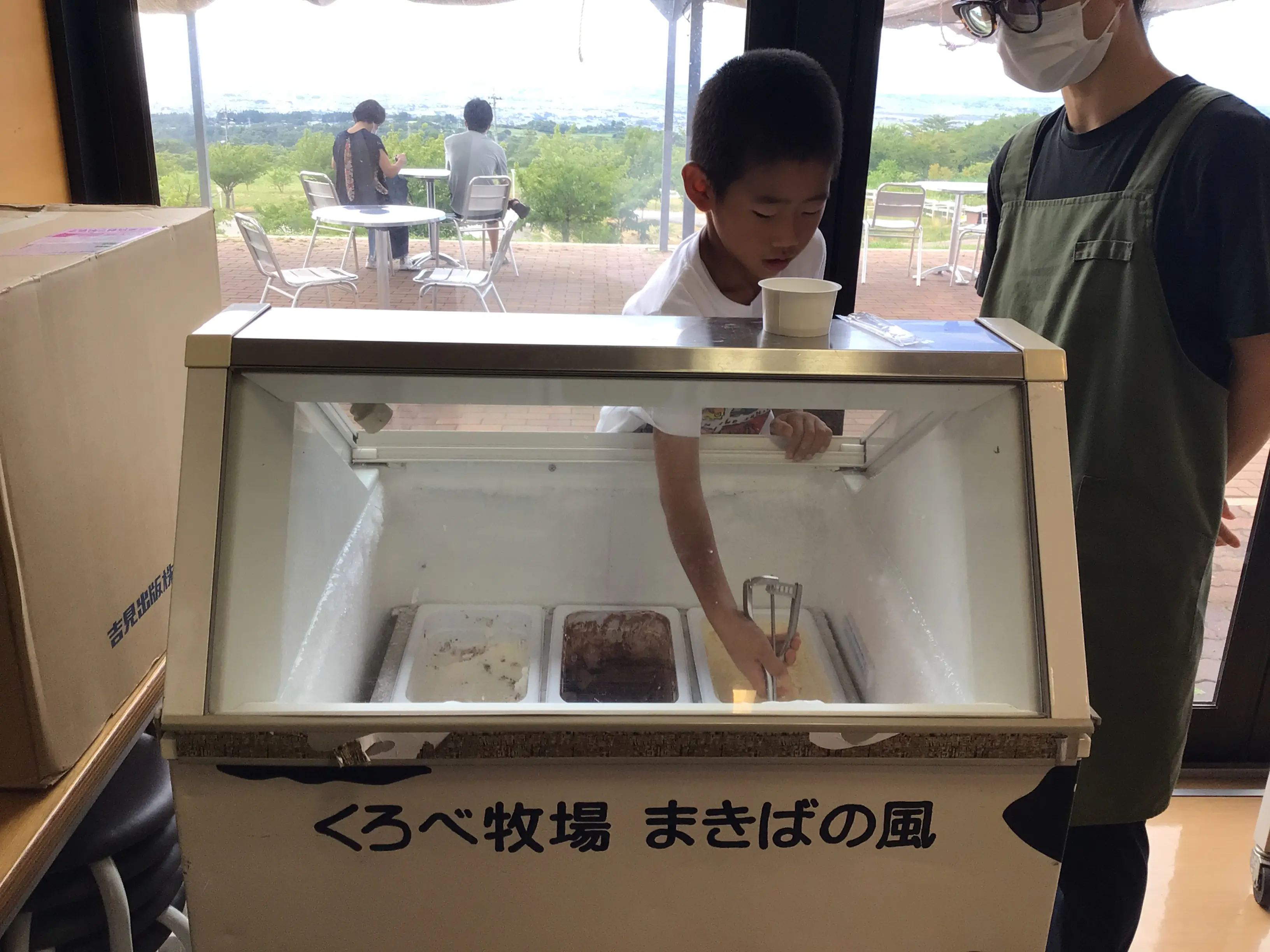 ともやん
ジェラートのもりつけ、たのしかったです。

