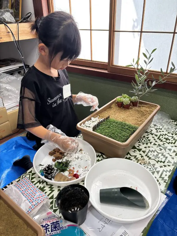 あっちゃん
砂を全体に入れるのが難しかったけど、仕上がりが可愛くなって嬉しかったです。