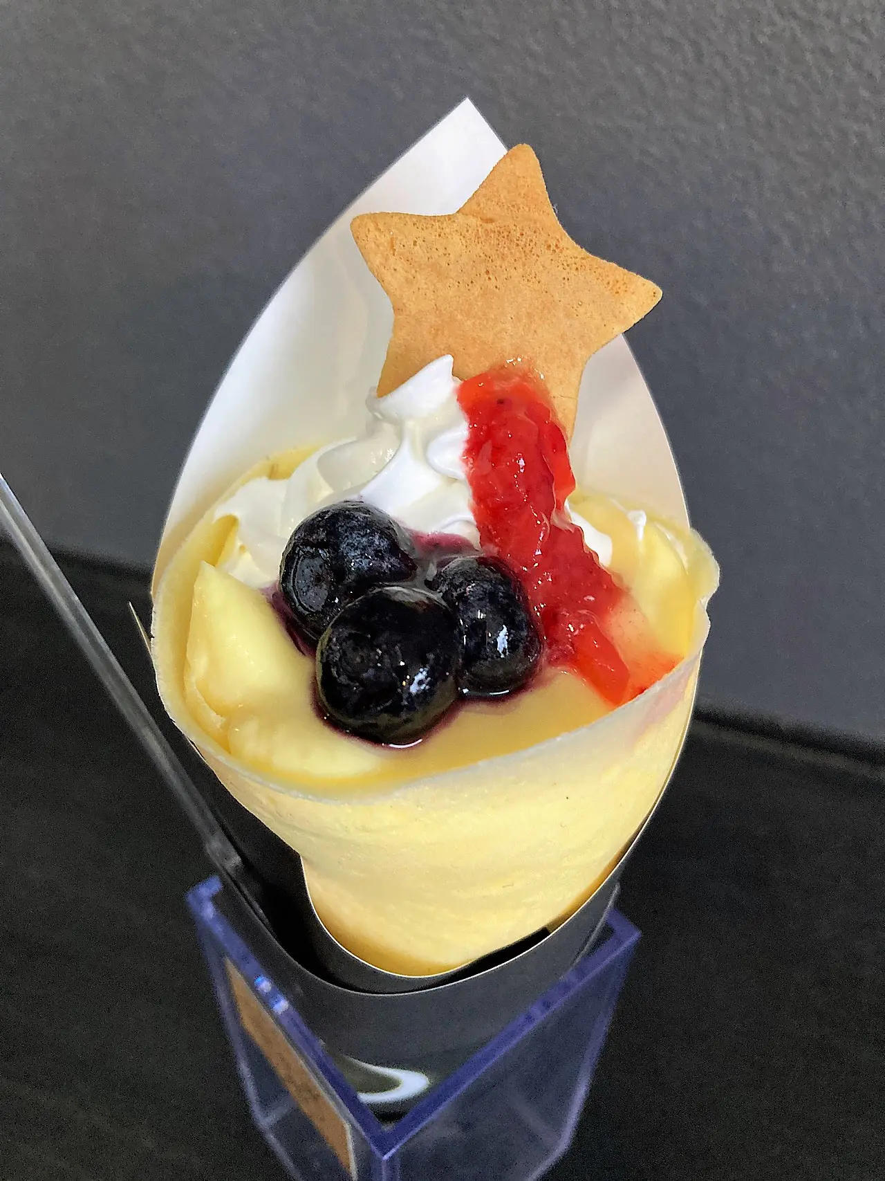 富山市の人気クレープ店が移転オープン【くれ～ぷ mikazuki】生地だけ