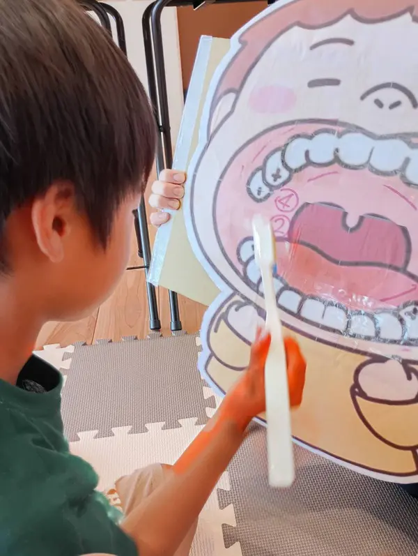 あっぴー
うずらの卵を磨くところが、楽しかったです。歯医者さんは、すごいなあと思いました。