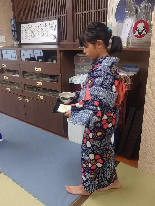 ゆあ
ゆかたの着付け体験後のお茶会も楽しかったです
ありがとうございました
