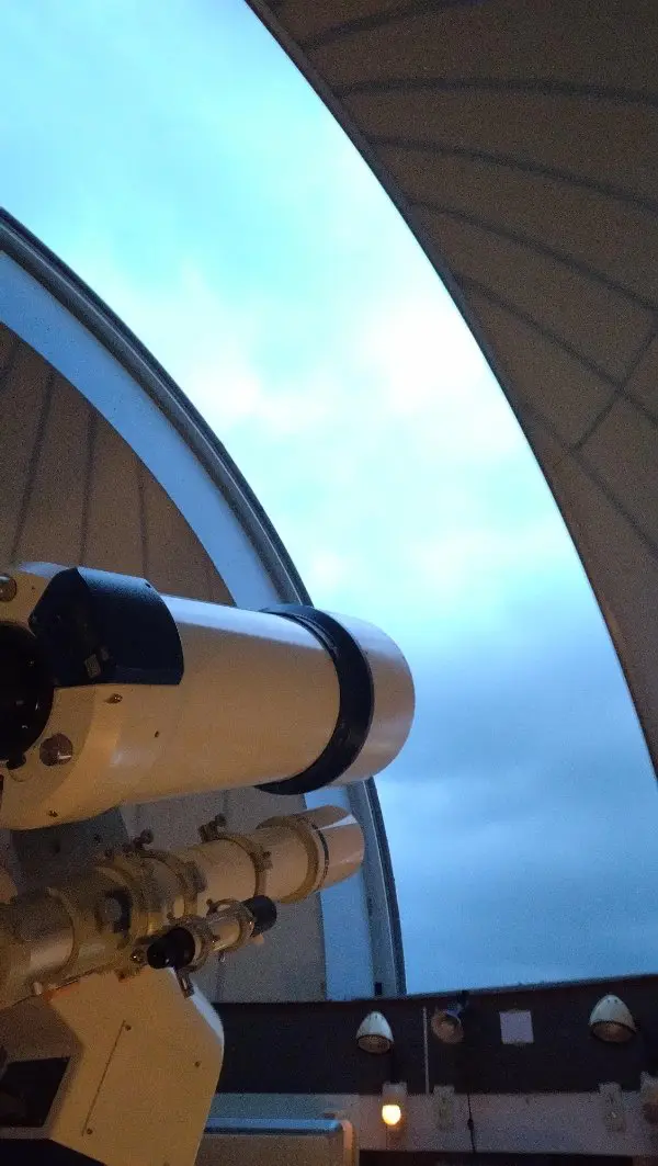 プニノフ ゆま
雲があって月が見えなくて残念でしたが、みたい星の場所に自動で向いてくれるシステムがあるなど、いろんな勉強ができました！
2035年9月2日の皆既日蝕が楽しみです！
