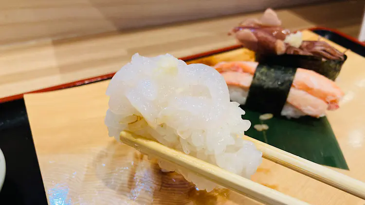 シロエビ