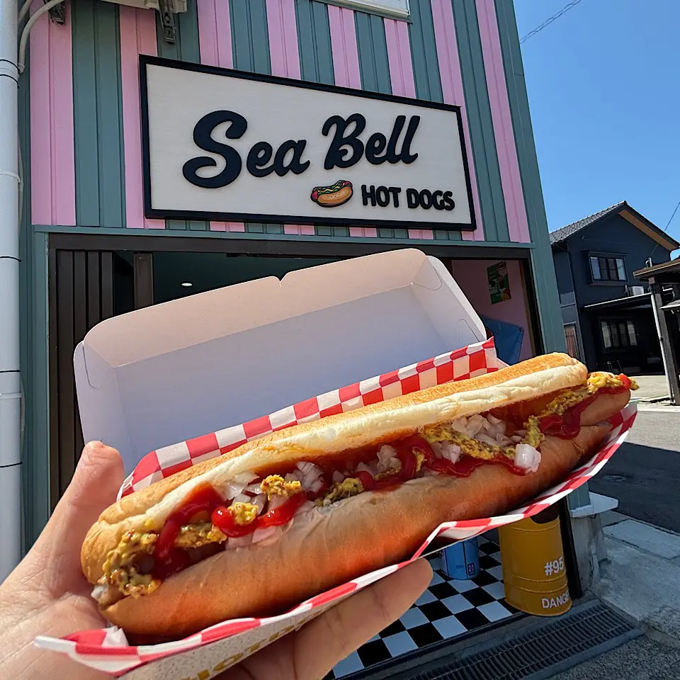 情緒ある“日本のベニス”すぐそば! 射水ベイエリアのホットドッグ専門店