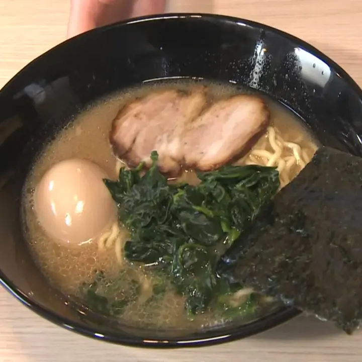朝ラーも深夜のシメも！富山まちなかラーメン【麺屋 寅ノ介】昼は100円引き＆大盛無料！