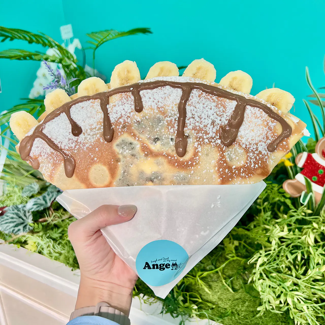 クレープ様 バリバリBIGクレープにアサイー＆カラフルボウルも【Ange】鮮やか