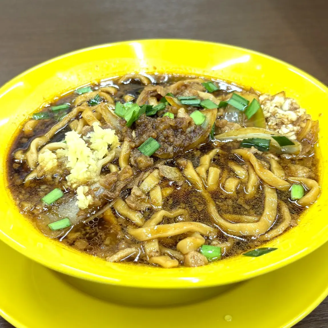元格闘家がプロデュースのラーメン店がリニューアル【スタミナえびすこ食堂】ワシワシ極太麺で元気チャージ！