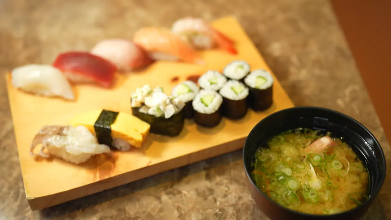 限定ランチは8貫＆細巻で驚愕の550円！ 生マグロが自慢のグルメ系回転寿司【番やのすし】富山のご当地回転寿司