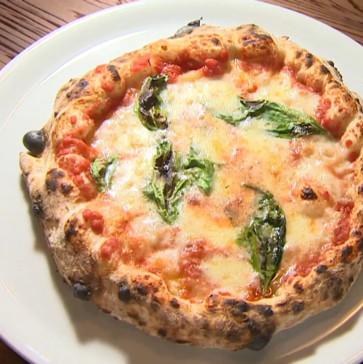 石畳の港町 富山・岩瀬で味わう新感覚のピザ店【port pizza NAVE】海山に恵まれた富山のおいしさ凝縮の人気ピッツァ