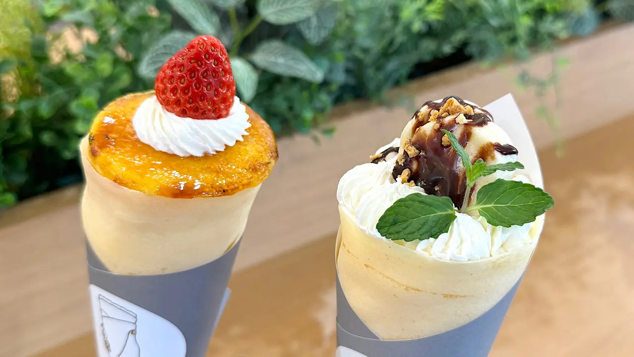 米粉入りでもちもち! “遊べる道の駅”KOKOくろべのクレープ店【crepe de cocon】春の人気はいちごたっぷりクレームブリュレ