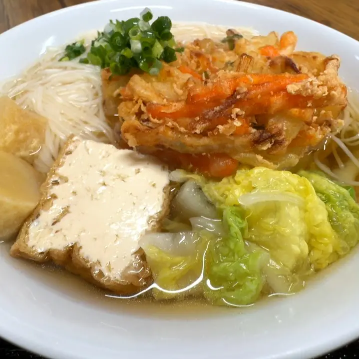 冬のにゅうめんもオススメ!上市の行列ができるそうめん店【金龍】ボリューム満点のかき揚げやカレーにゅうめんも
