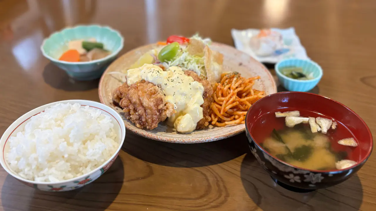 幌馬車 ほろ馬車 高岡市伏木の名店「幌馬車」の味とアットホームな居心地が再び【ほろ