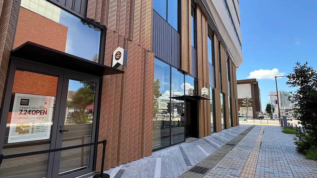 【新オープン】富山駅徒歩圏内に新たなグルメのテーマパーク【GURUNAVI FOODHALL WYE 富山】北陸の食を楽しむ全6店舗