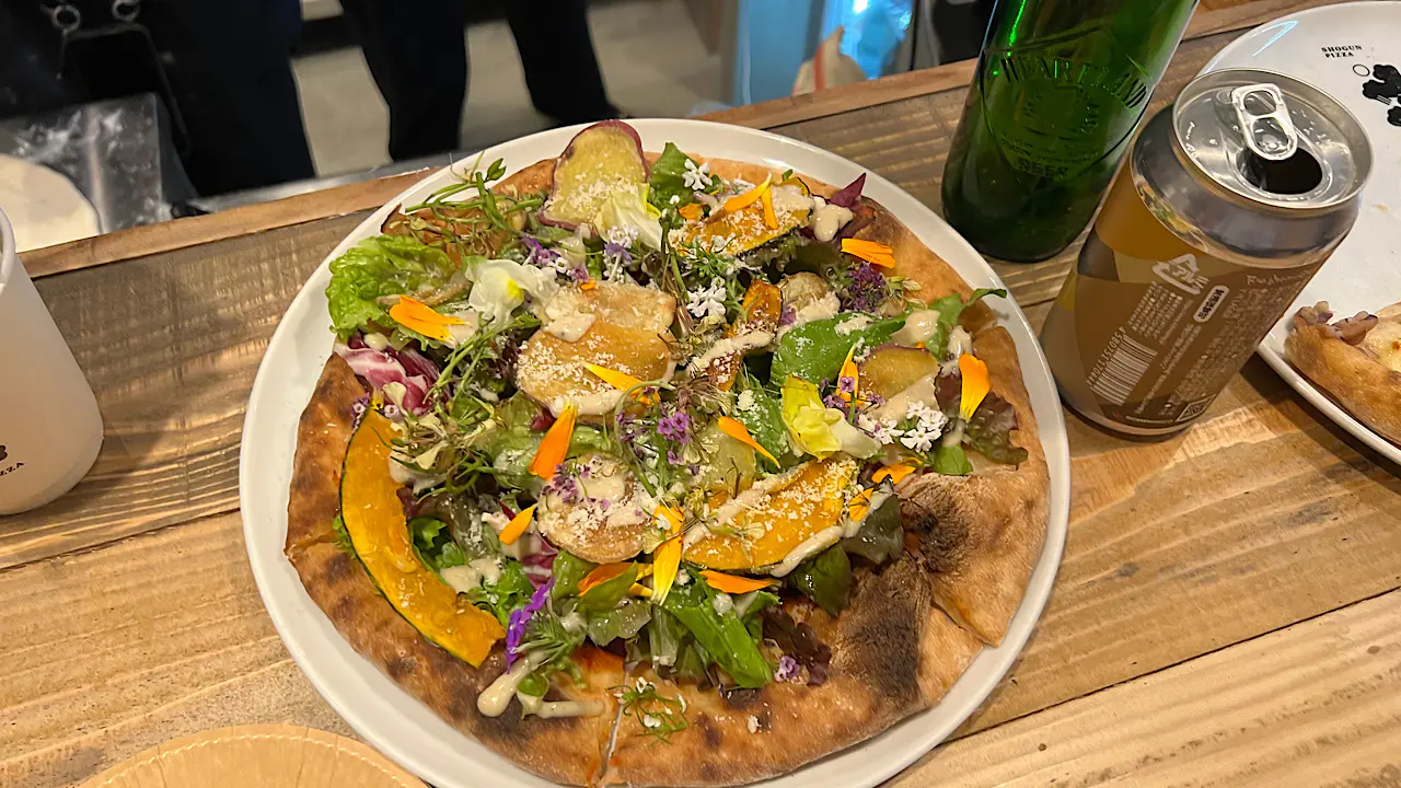 サクふわ生地で肉は不使用! 富山まちなかの人気ピザ店が移転