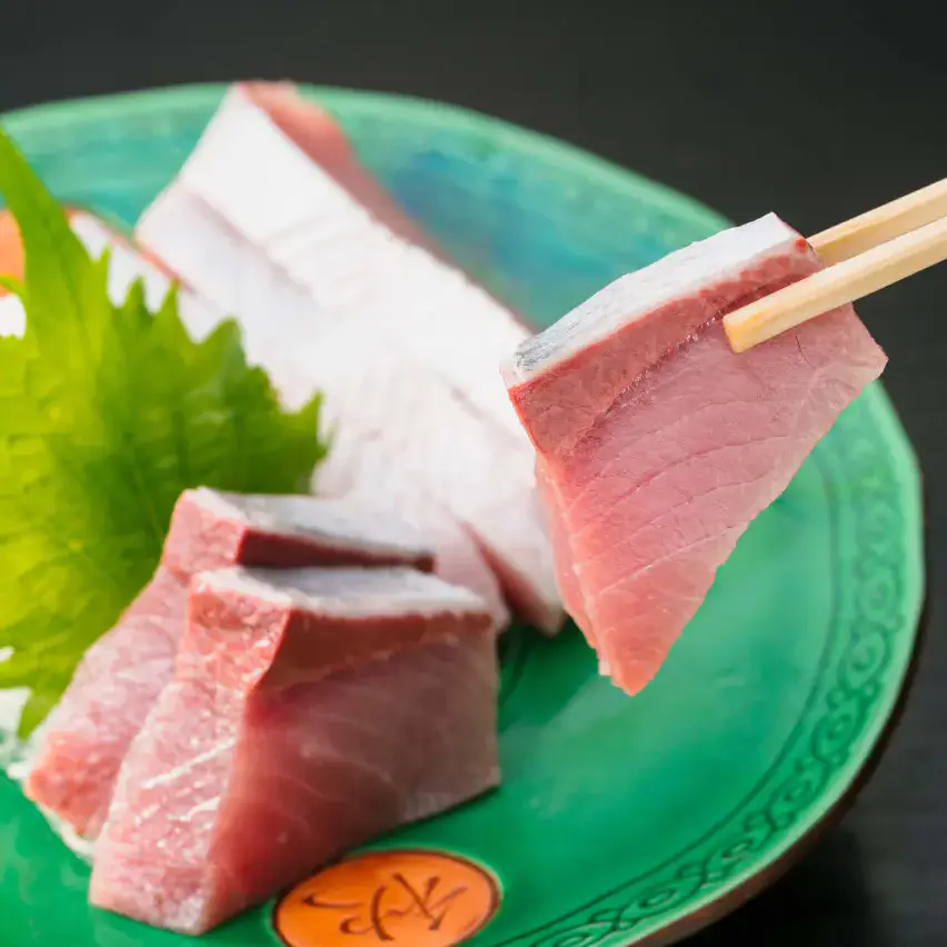 富山・氷見でぶり食べるならオトクな今!!【ひみぶりフェア】ブランド魚“ひみ寒ぶり”をぶりしゃぶ・寿司・海鮮丼で味わい尽くして食事券ゲット!?