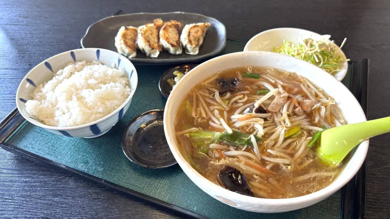 高岡の地元民の胃袋を満たす ボリューム満点ランチの愛され中華【美幸飯店 波岡店】