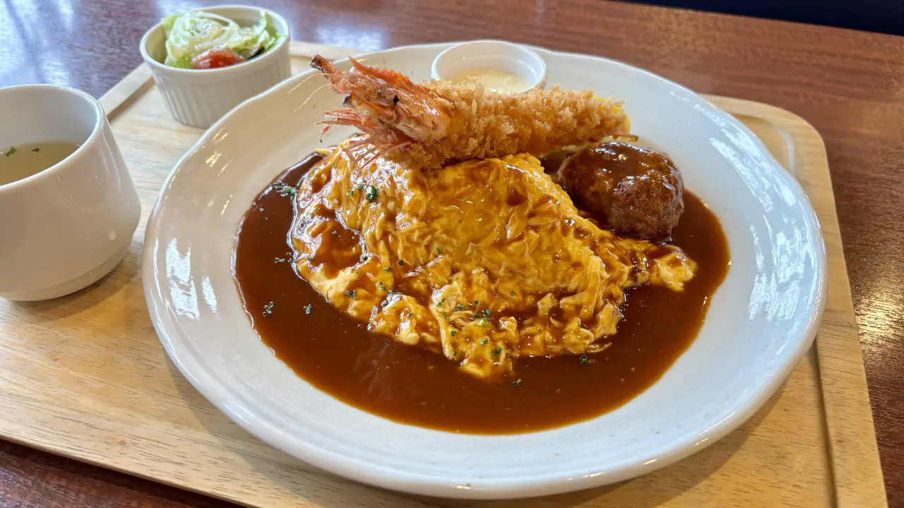 本格派なのに居心地抜群！ 砺波チューリップ公園近くの隠れた名店【洋食 cafe 梟】全品テイクアウトOKのレストラン