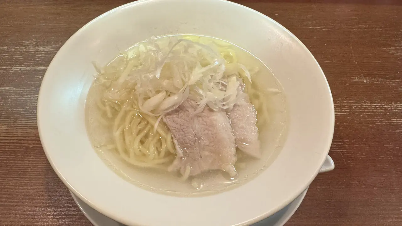 スープが透明！？魚津の町中華で出会った絶品ラーメン【ふうてん】ランチも人気な魚津の中国料理店