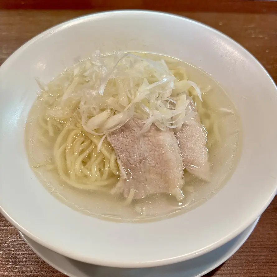 スープが透明！？魚津の町中華で出会った絶品ラーメン【ふうてん】ランチも人気な魚津の中国料理店
