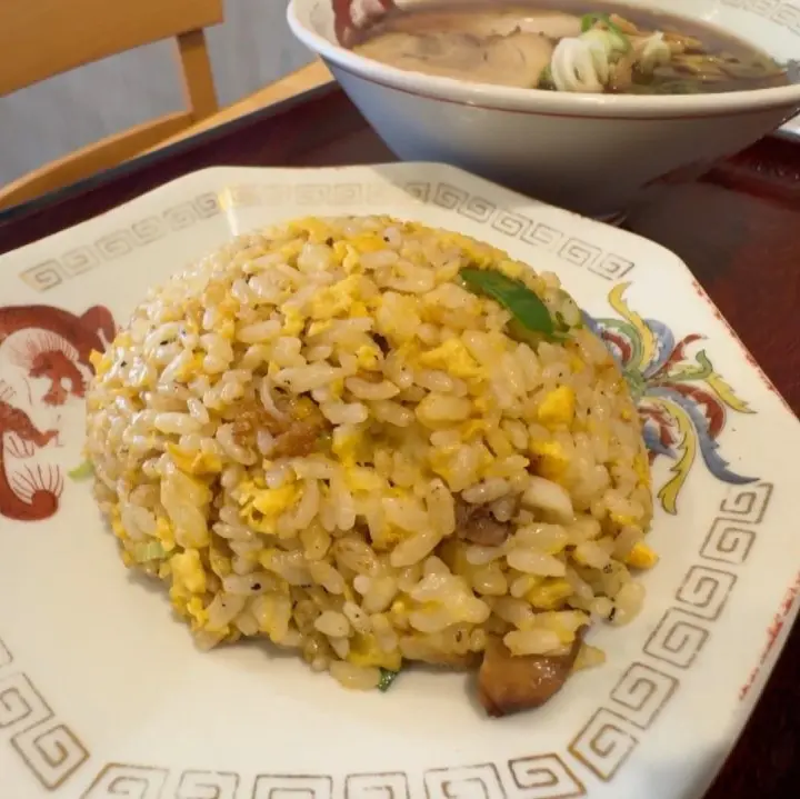 迷ったらチャーハンセット! 刺激がほしいなら肉あんかけ!! 立山町のテッパン町中華【中華料理 中町】ねっとり里芋のご当地コロッケ丼も人気