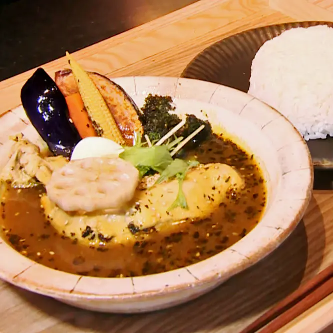 スパイスで結ばれる富山のダイニング【Umezawa Kechien DANKA】昼は札幌スープカレー、夜はスパイス料理のダイニングバー