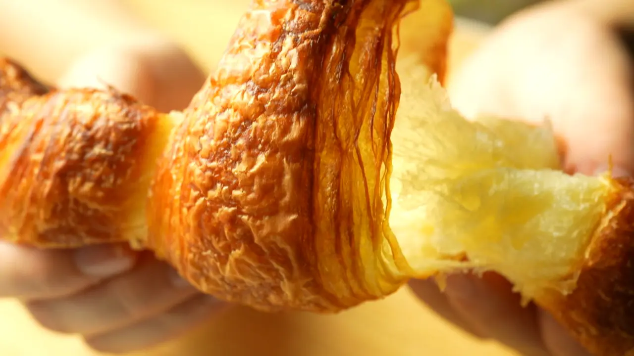 ケーキや焼き菓子だけじゃない！パンも食べられるパティシエの店【cafeトワイエ】看板メニューはパリパリのクロワッサンーー富山市大沢野地域