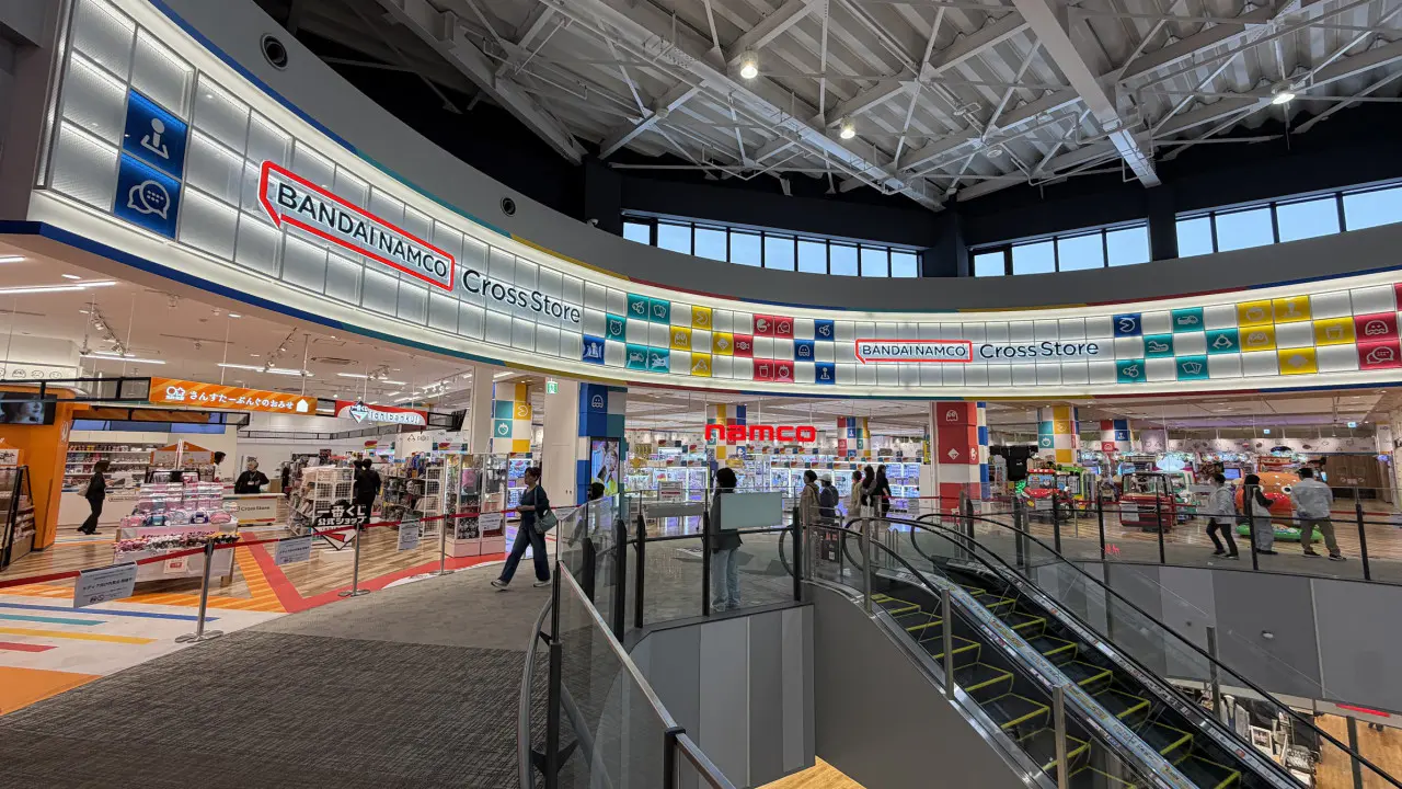バンダイナムコ Cross Store イオンモール高岡店